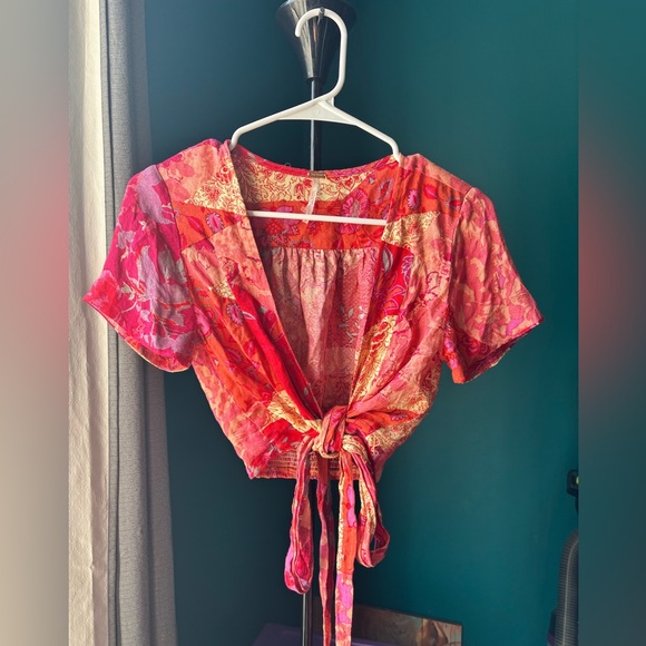 Free People Tops - Free People Red and Pink Floral Tie-Front Blouse